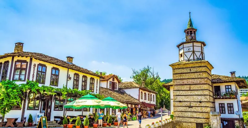 Bulgaria, entre rosas y aguas termales