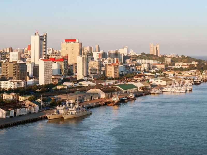 Tesoros de Namibia - Extensión Mozambique