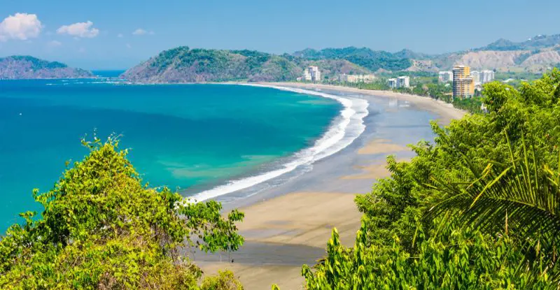Playas y Volcanes de Costa Rica