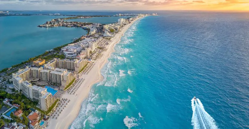 Yucatán y Caribe Mexicano - Cancún