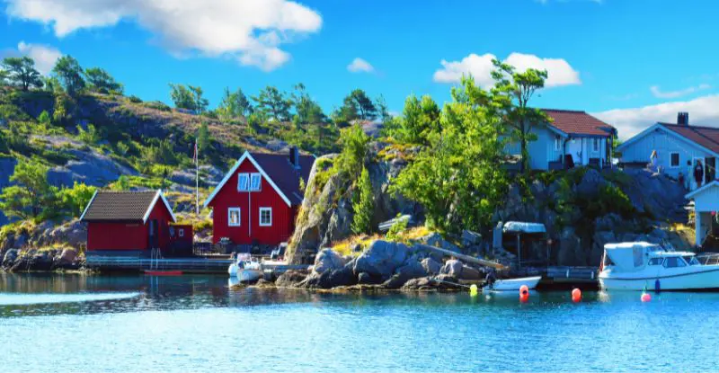 Fiordos del Sur y Kristiansand