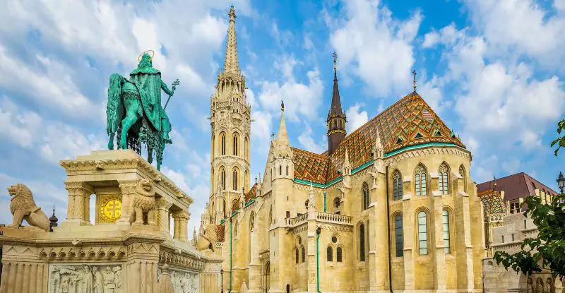 Capitales Imperiales, Croacia y Grecia