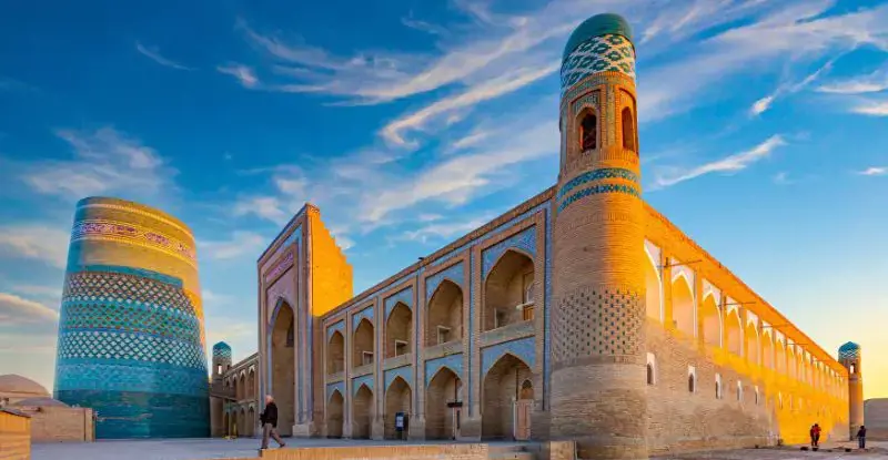 Uzbekistan en Semana Santa